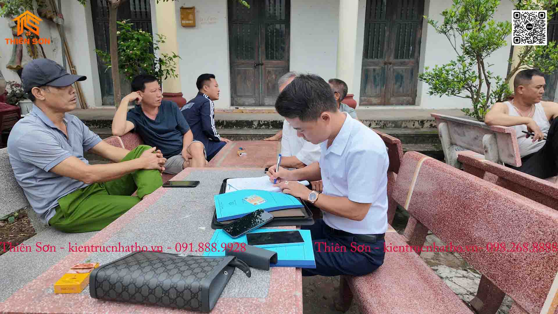 Thi công công trình đình làng Đông Hồng tại Văn Lâm - Hưng Yên