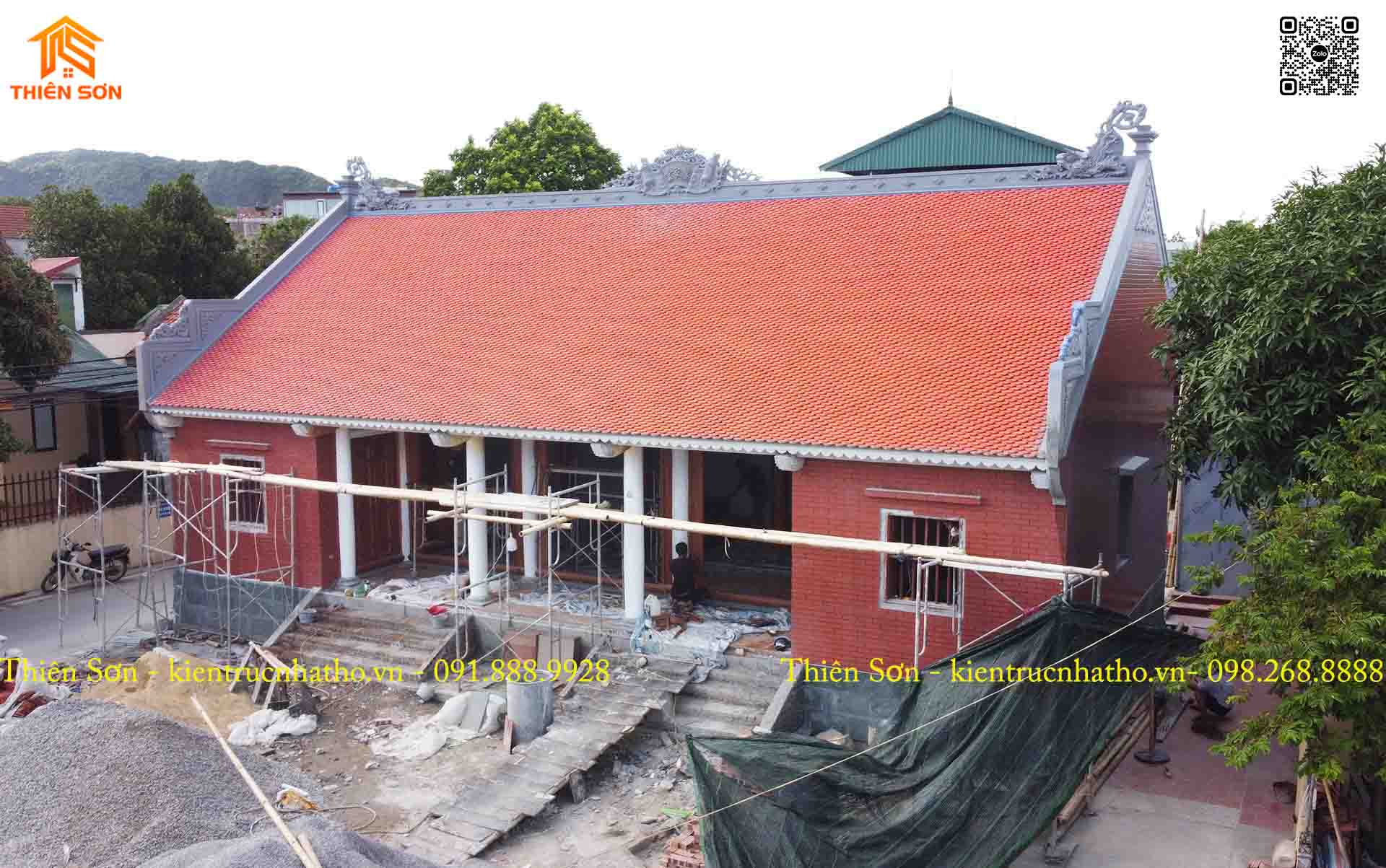Hoàn thiện công trình nhà thờ 5 gian bê tông giả gỗ tại Hoa Lư - Ninh Bình Hoàn thiện công trình nhà thờ 5 gian bê tông giả gỗ tại Hoa Lư - Ninh Bình
