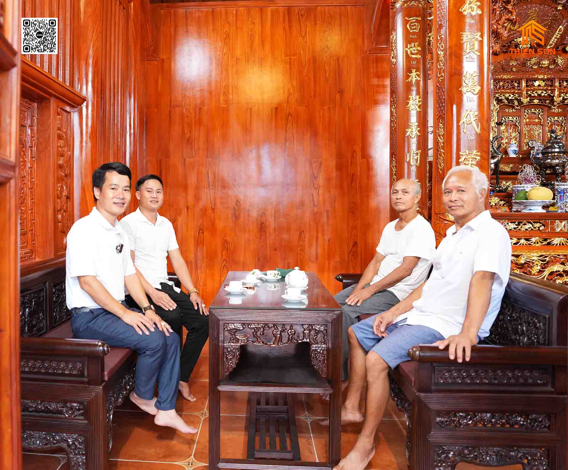 Bàn giao nhà 3 gian bê tông giả gỗ tại Nam Định - Bác chủ rất hài lòng