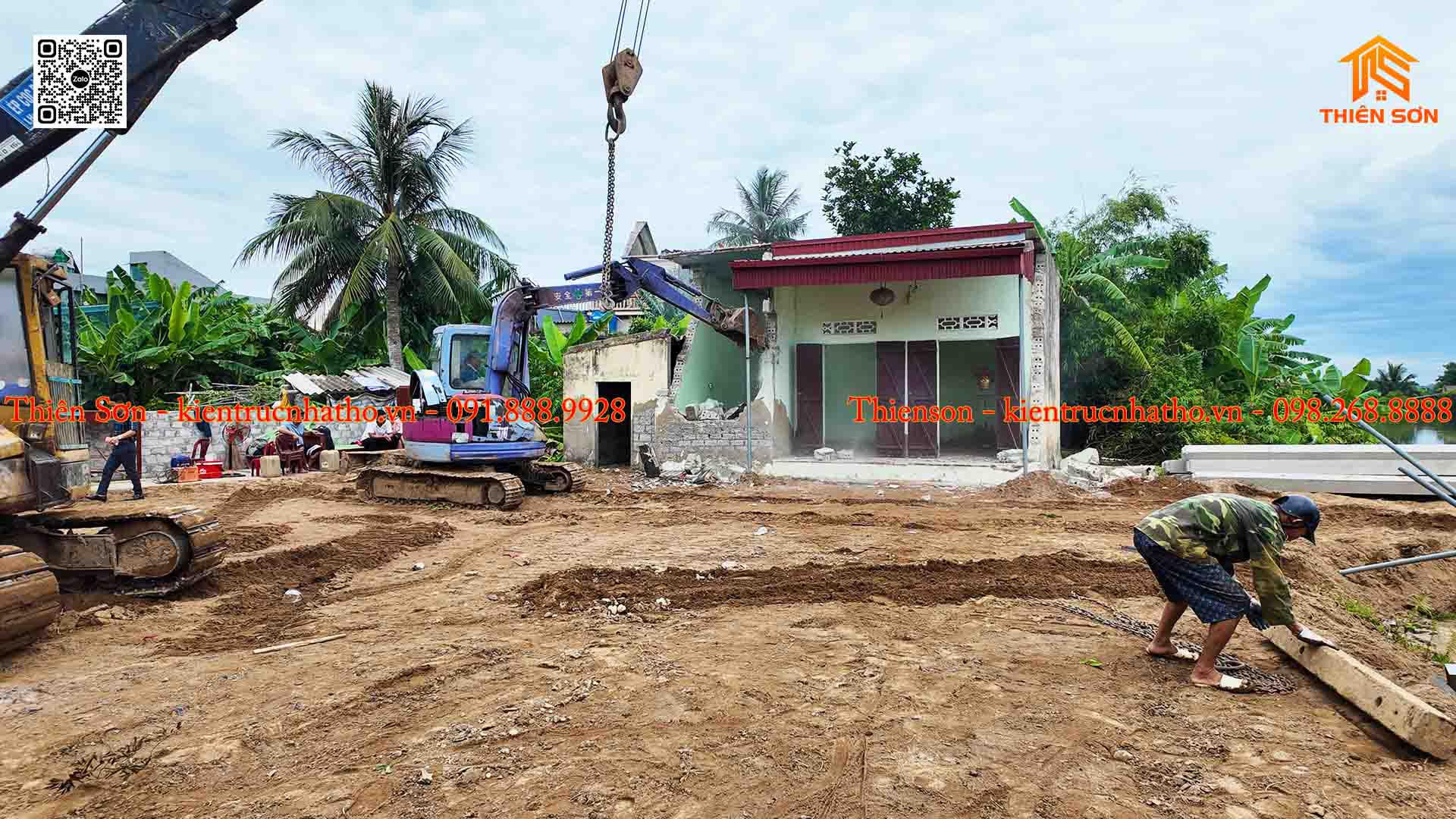 Thiết kế và thi công nhà thờ tư gia cho gia đình ca sĩ Châu Việt Cường tại Hà Trung - Thanh Hóa Thiết kế và thi công nhà thờ tư gia cho gia đình ca sĩ Châu Việt Cường tại Hà Trung - Thanh Hóa